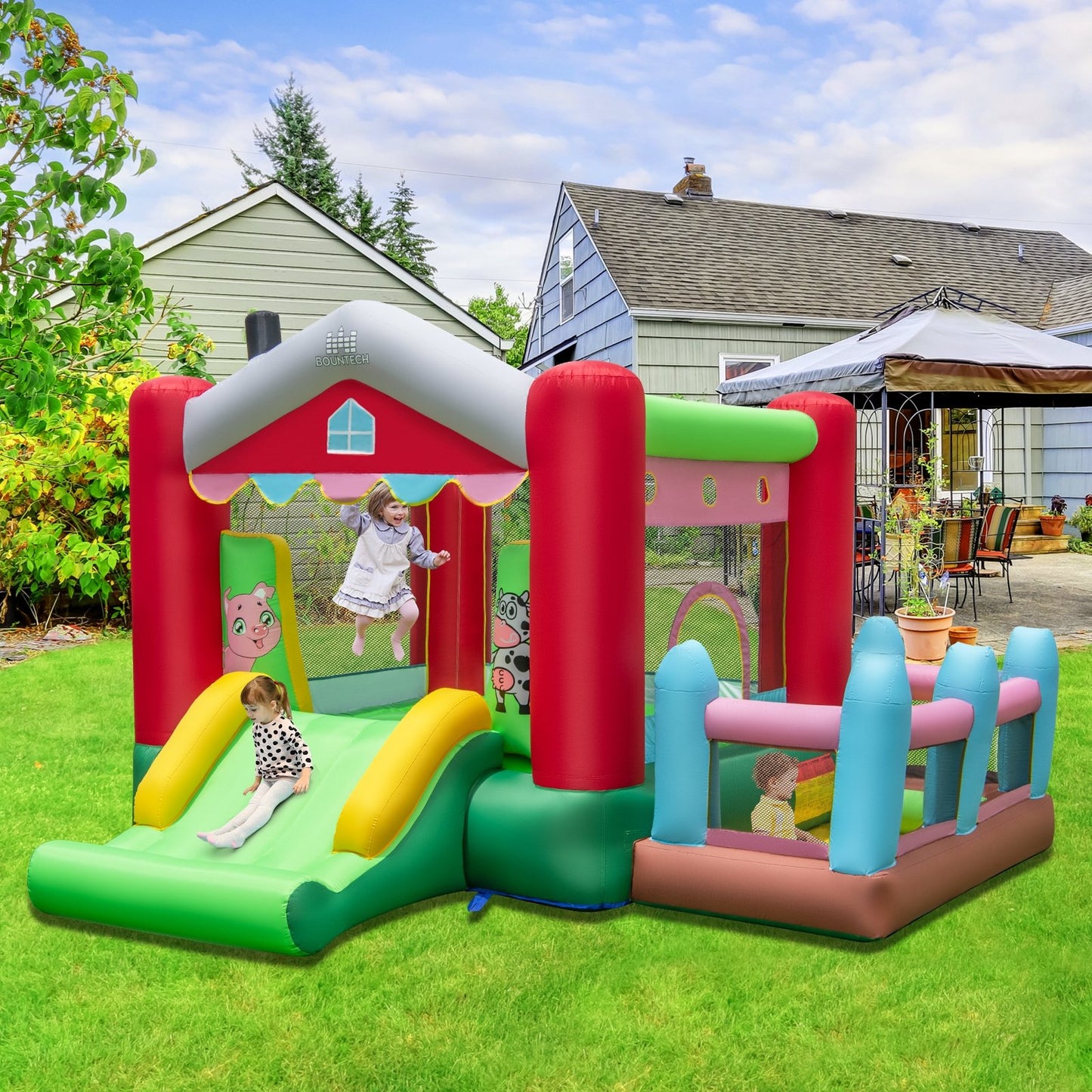 4-in-1 Inflatable Bounce House with Basketball Hoop and 480W Blower, Multicolor Bounce House   at Gallery Canada