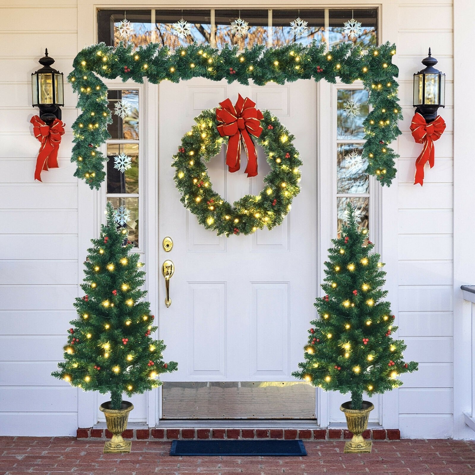 4 Pieces Christmas Decoration Set with Garland Wreath and Entrance Trees, Green Christmas Decor & Accessories   at Gallery Canada