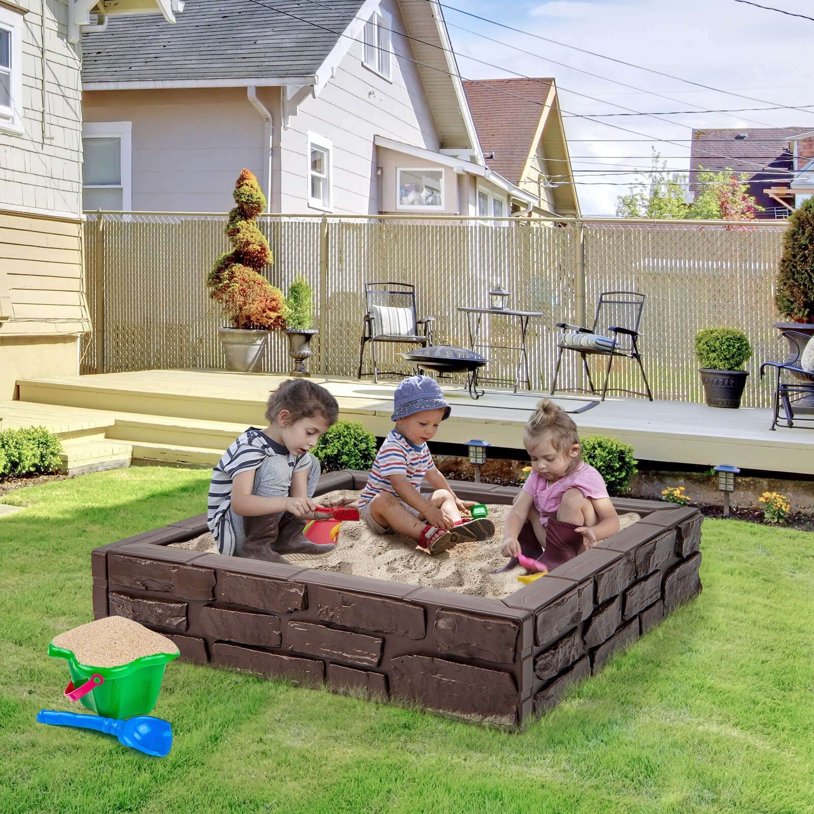 2-In-1 HDPE Kids Sandbox with Cover and Bottom Liner, Brown Sandboxes at Gallery Canada