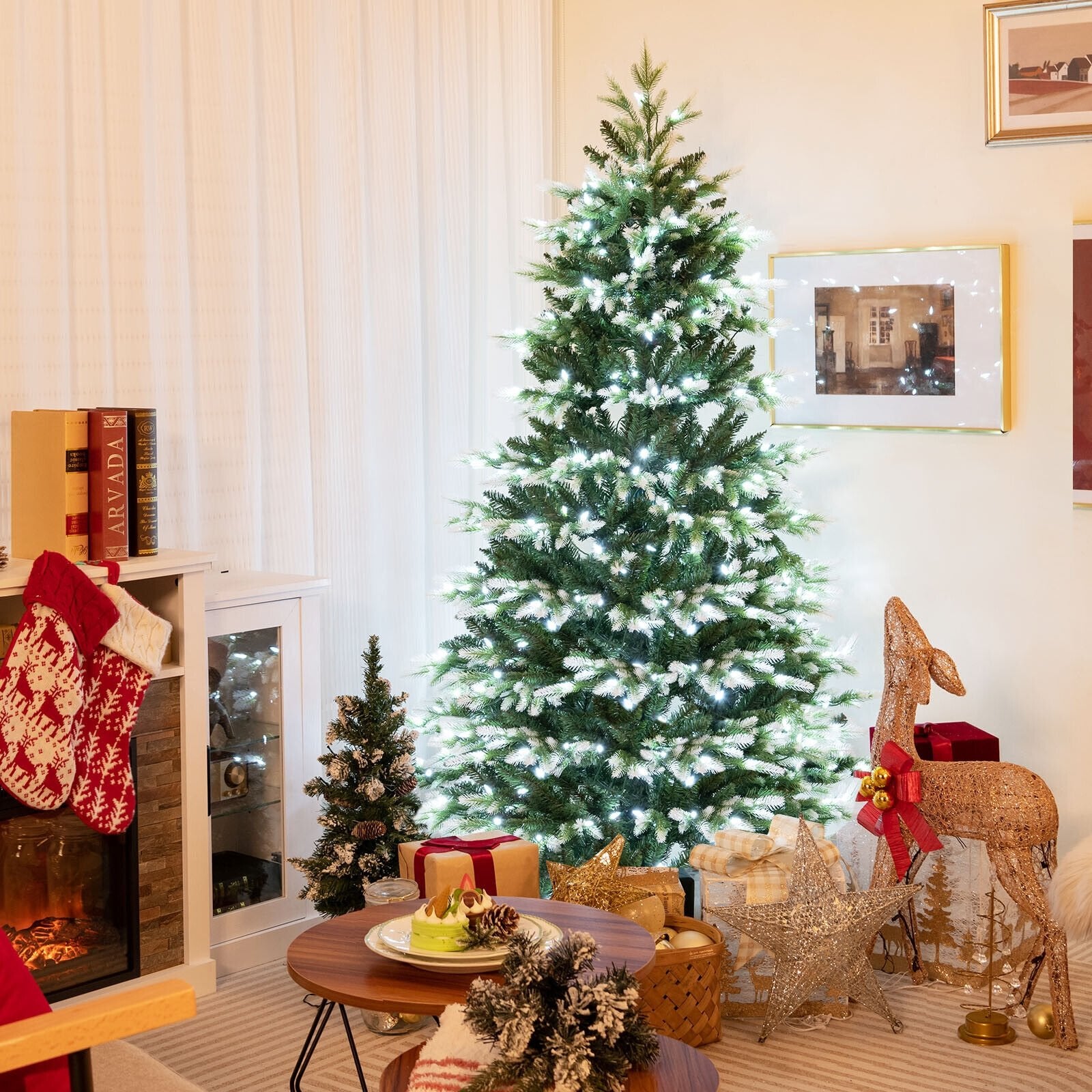 6 Feet Hinged Christmas Tree with 350 LED Lights Remote Control, Green Christmas Tree   at Gallery Canada