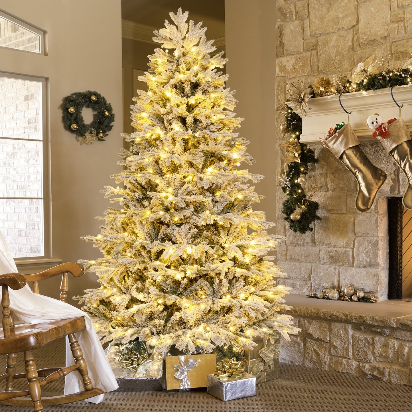 4.5/6/7 FT Artificial Pre-Lit Christmas Tree Hinged Xmas Tree with Warm White LED lights-7 ft, White Christmas Tree   at Gallery Canada