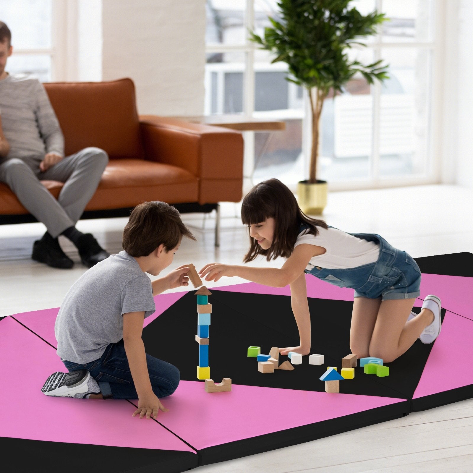 4-Panel PU Leather Folding Exercise Gym Mat with Hook and Loop Fasteners, Black & Pink Yoga & Gym Mats   at Gallery Canada