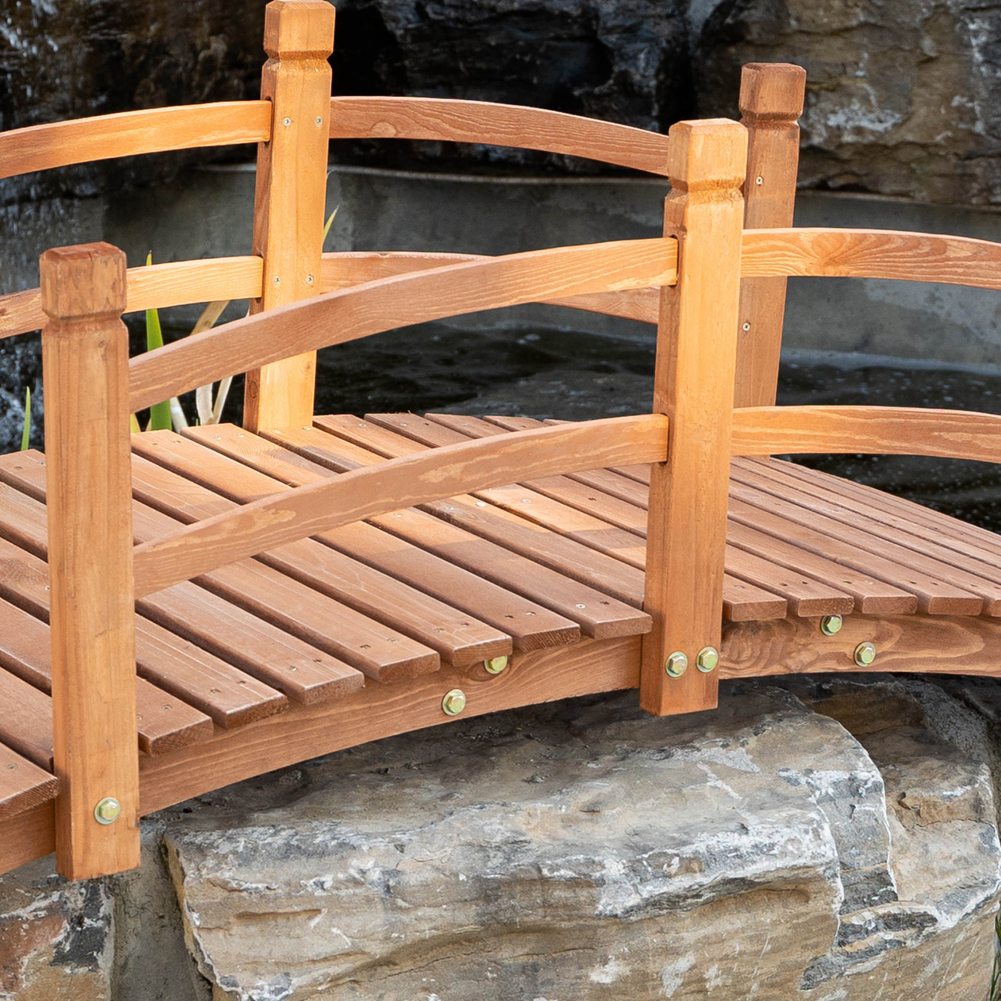 5FT Wooden Garden Bridge Classic Arc Footbridge with Guardrails for Stream Pond Walkway, Orange Garden Bridges at Gallery Canada