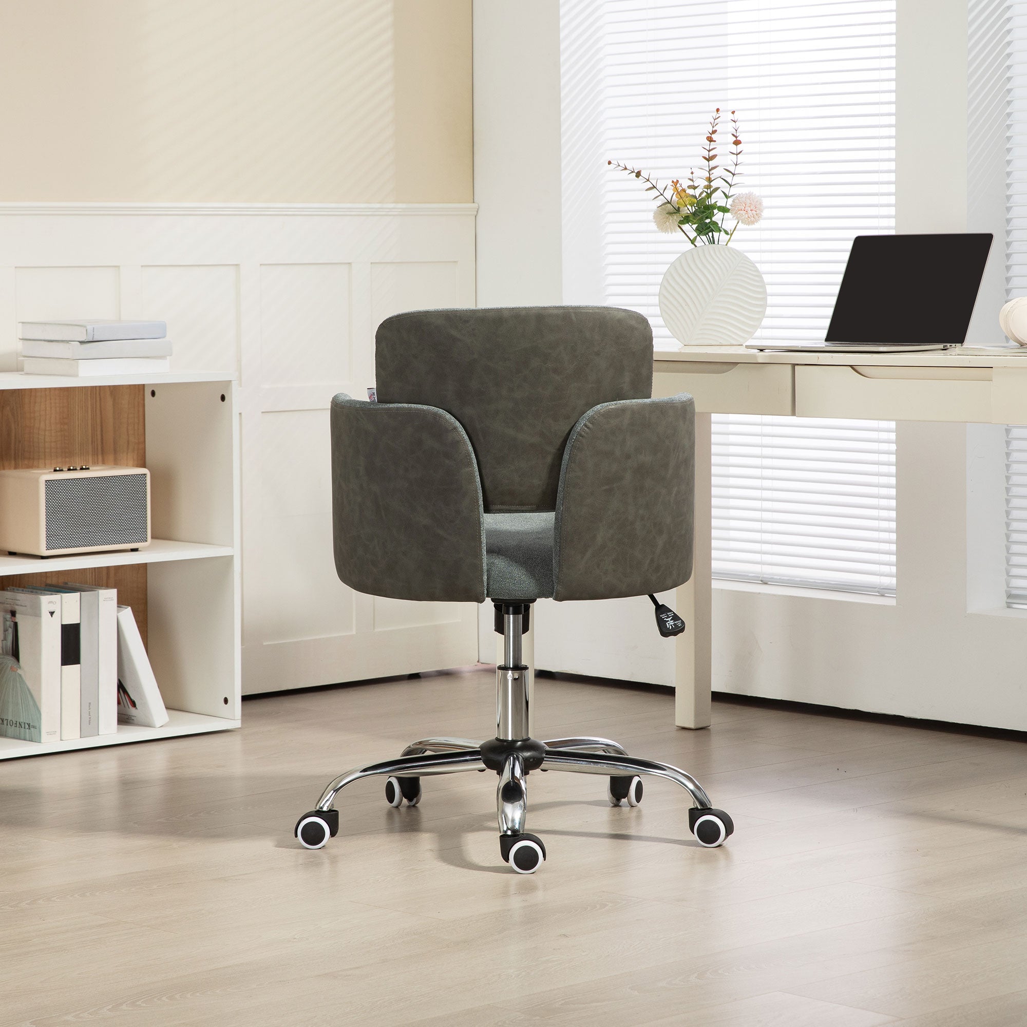 Small Desk Chair, Height Adjustable Fabric Office Chair with Swivel Wheels, Tilt Function, Computer Chair, Grey Task Chairs at Gallery Canada