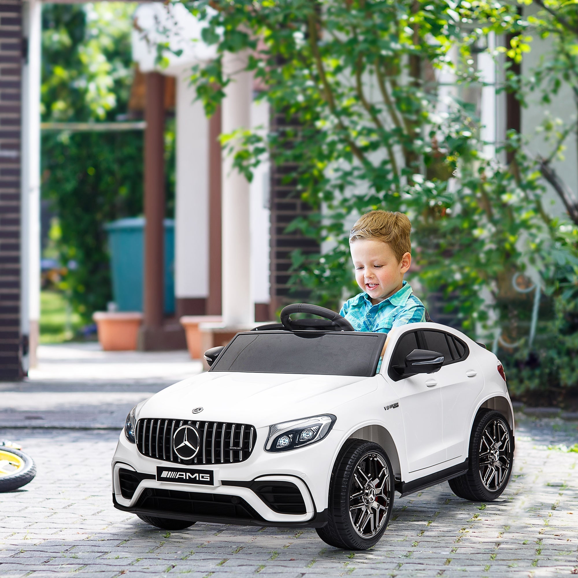 Officially Licensed Kids Ride-On Car 12V Electric Ride On Car Perfect Toy Gift with Remote Control Suspension Wheel, White Electric Toy Cars   at Gallery Canada