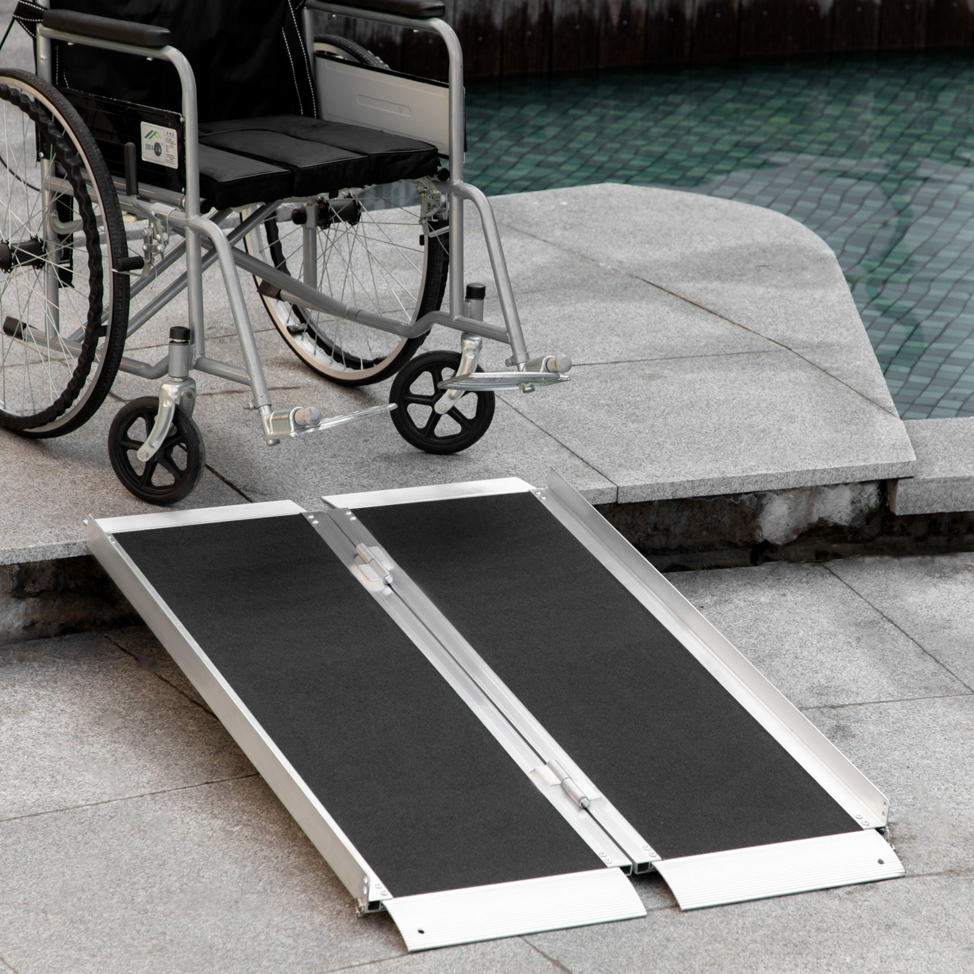 4' Portable Wheelchair Ramp Aluminum Threshold Mobility Single-fold for Scooter with Carrying Handle Knee Walker & Wheelchair Ramps at Gallery Canada