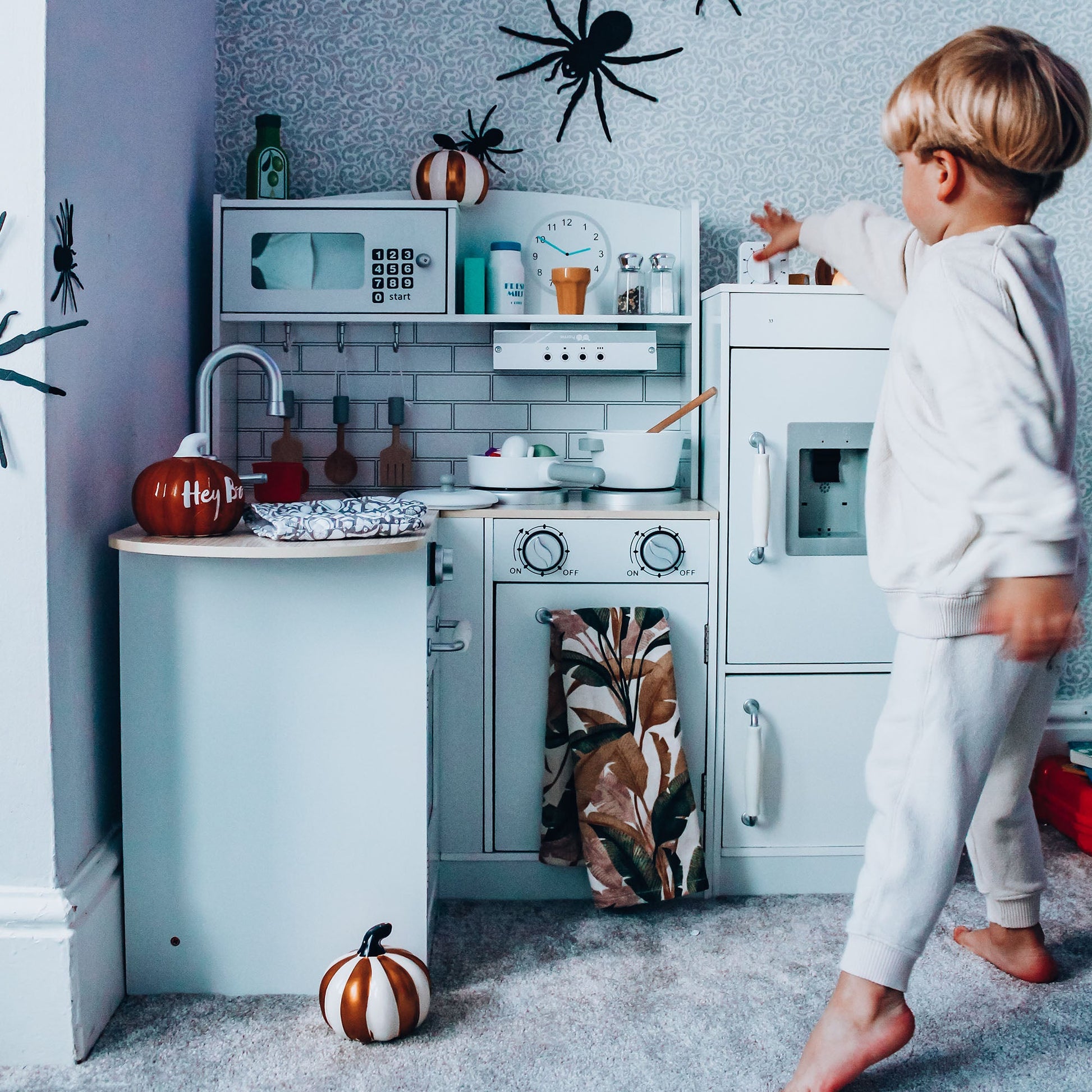 Toy Cooking Set White Kids Kitchen Play Set with Drinking Fountain, Microwave, and Fridge with Accessories White Play Kitchen   at Gallery Canada