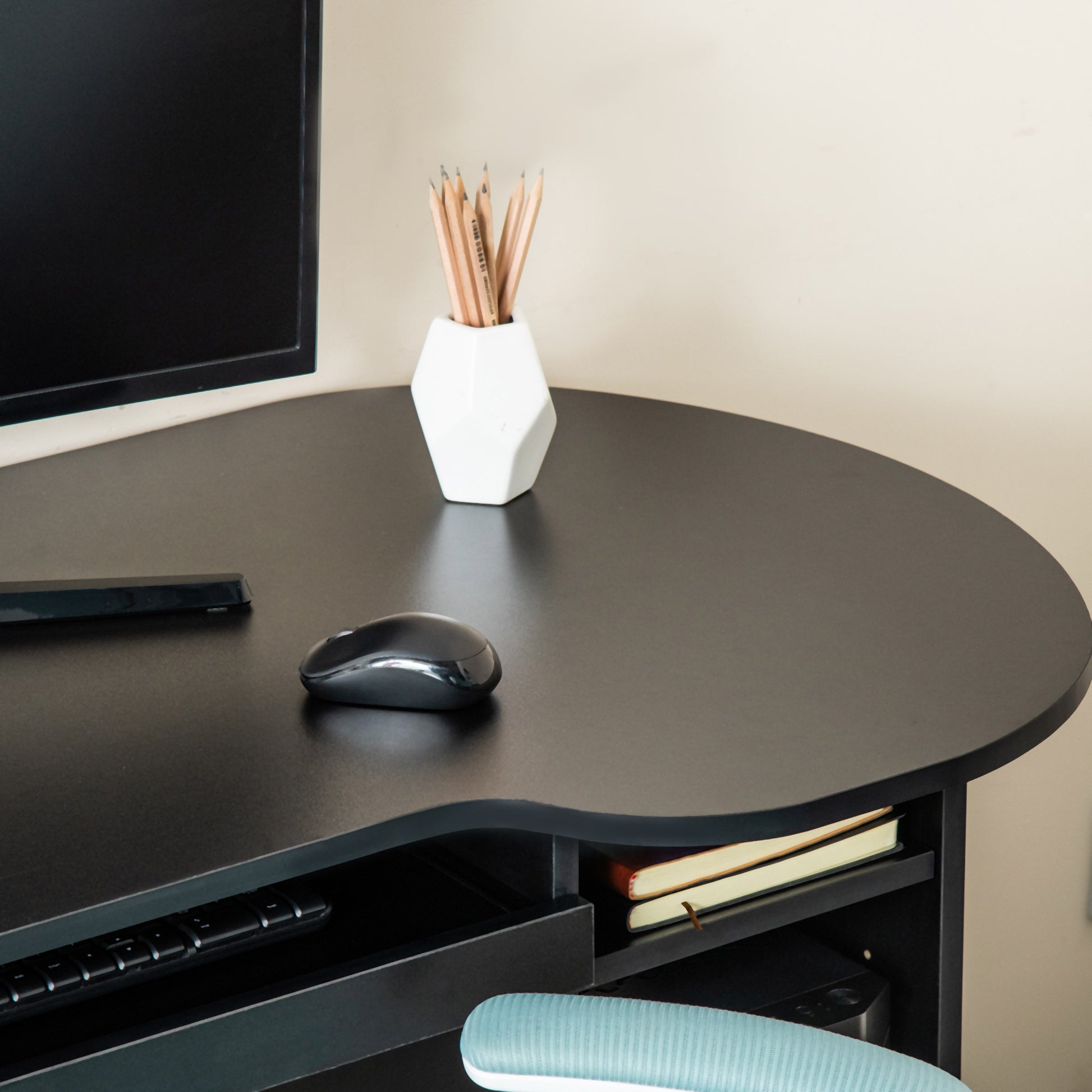 Modern Home Office Desk with Storage, Shelves, Drawers, Keyboard Tray, Black Computer Desks   at Gallery Canada